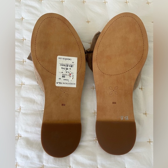 Caslon Darcie Bow Slide Sandal - Walnut Suede - Picture 4 of 7